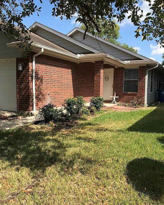 1st image of 15213 Grassington Dr
