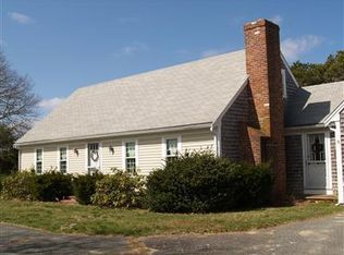 886 Old Queen Anne Rd N, Chatham, MA 02633