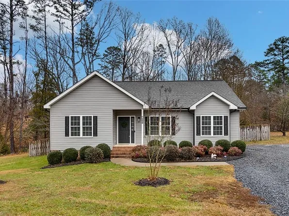 411 Back Creek Church Rd, Asheboro, NC 27205