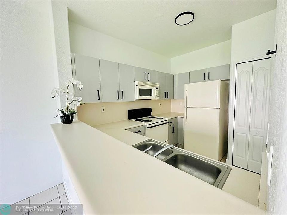 Shoma Condominiums Apartment Rentals Homestead, FL Zillow