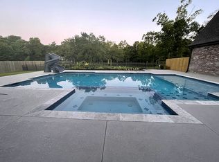 24105 Canyon Rd, Denham Springs, LA 70726