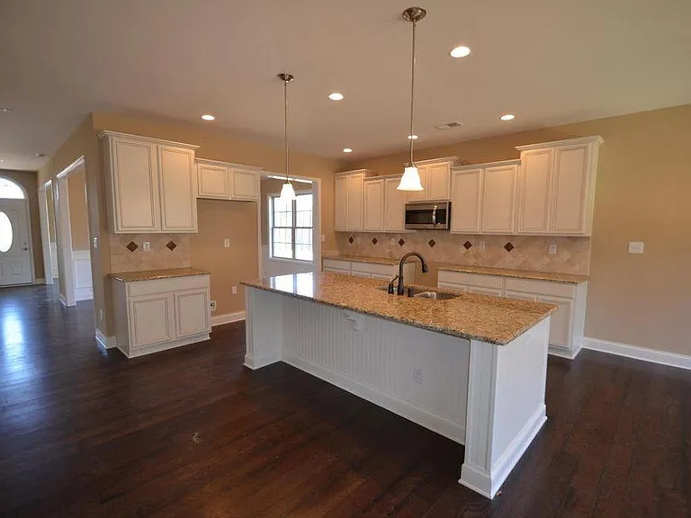 807 Urton Woods Way — Photo 9