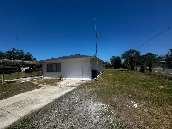 121 33rd Ave E, Bradenton, FL 34208