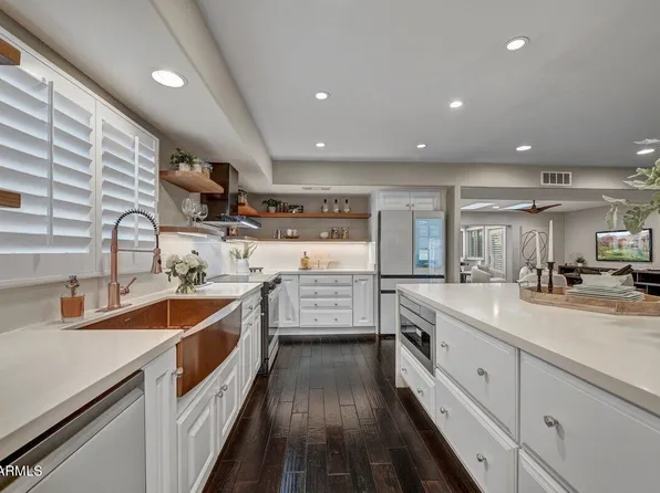 3307 S TERRACE Road, Tempe, AZ 85282