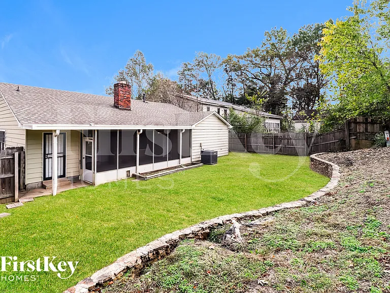 7177 Lamesa Ln — Photo 14