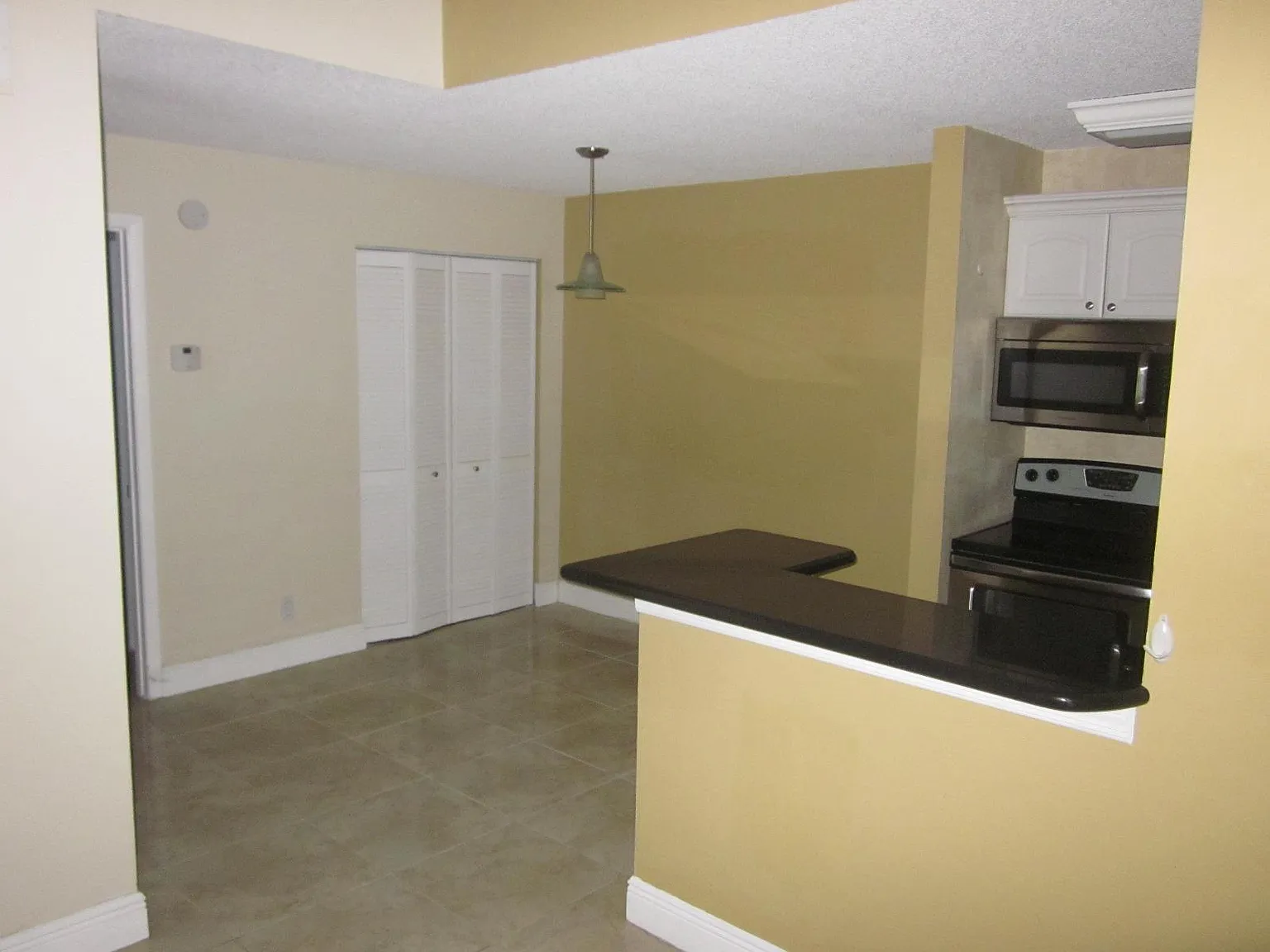 10765 Cleary Blvd — Photo 2