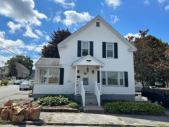 2nd image of 32 Bodwell Ave