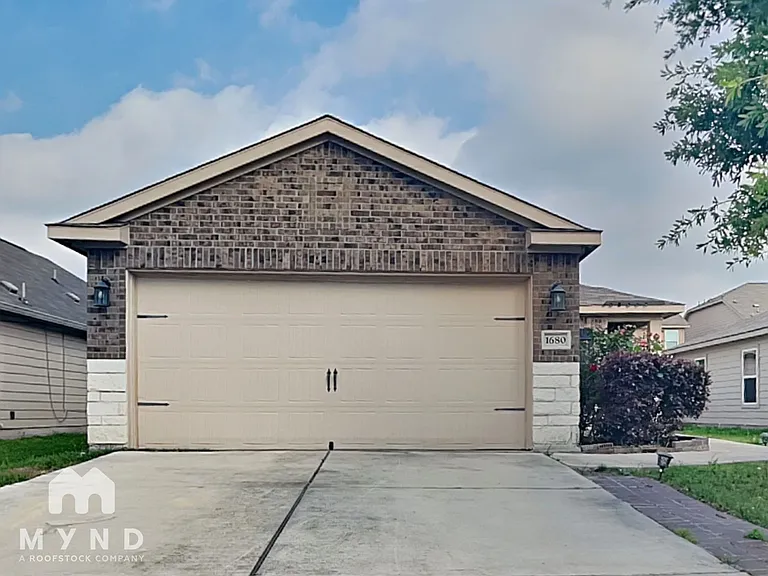 1680 Amy Dr — Photo 18