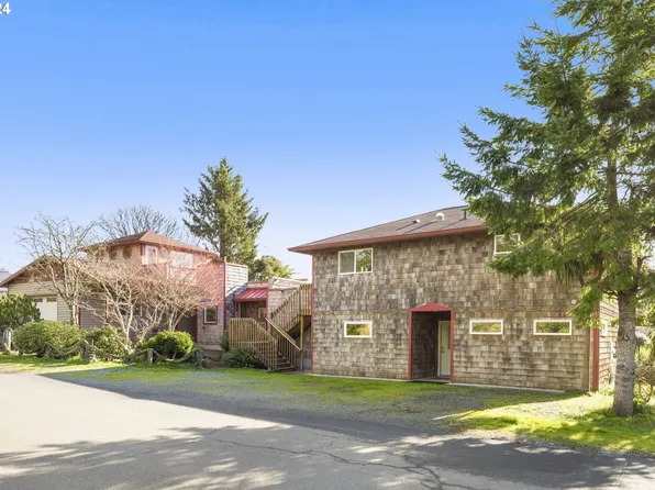 240 Manzanita Ave, Manzanita, OR 97130