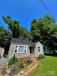 106 Peacock Ave, Lexington, NC, 27292