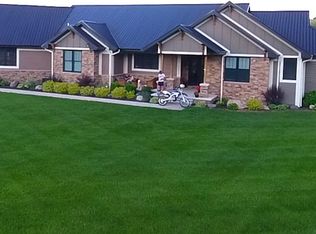 4933 W Jackson Rd, Alma, MI 48801