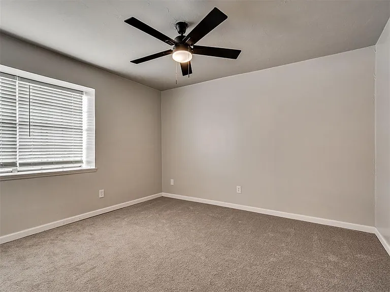 1725 E Lindsey St #2 — Photo 20