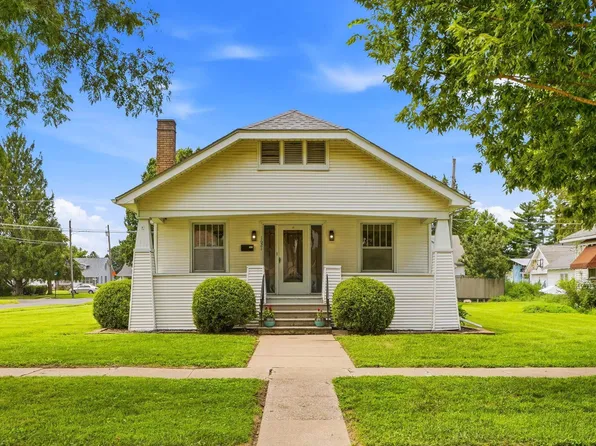 1621 S 15th St, Burlington, IA 52601