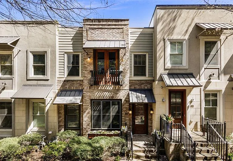 395 Laurent St NW #5 — Photo 38