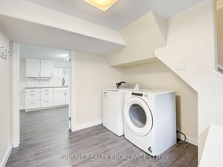 259 Sanders St — Photo 8