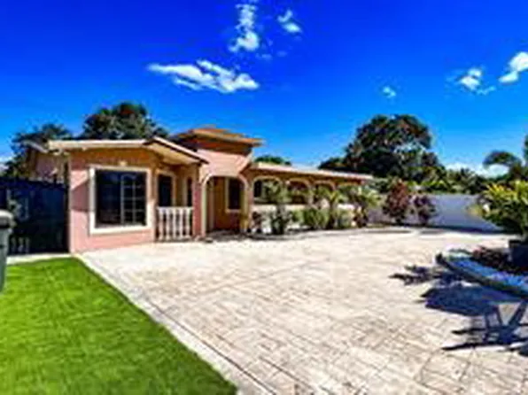 12255 NW Miami Ct N, Miami, FL 33168