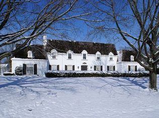 109 Halkirk Cir, Inverness, IL 60067