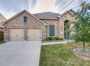 1023 Blackthorne Rd, Forney, TX 75126