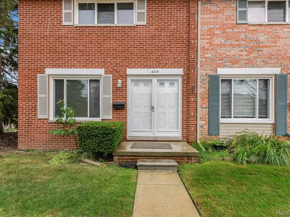 8210 Hettenberger Ave, Warren, MI 48093