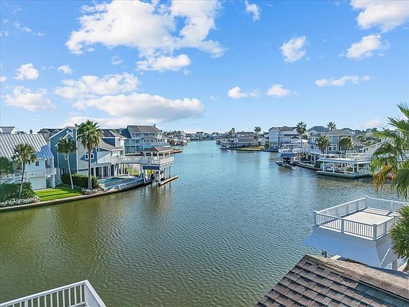 2nd image of 3423 Christmas Tree Point Rd