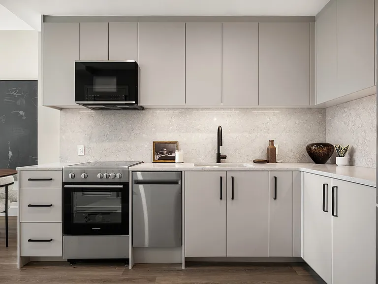 75 Dupont St #337 — Photo 3