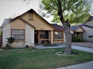 207 Sunridge Loop, Laredo, TX 78041