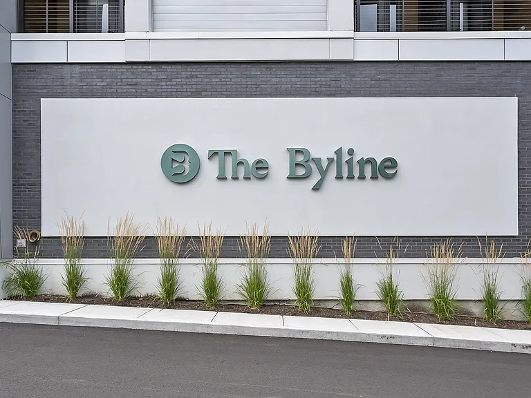 The Byline. West Hartford — Photo 22