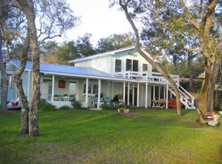 319 Mashes Sands Rd, Ochlockonee Bay, FL 32346