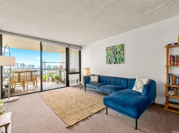 3138 Waialae Ave APT 916, Honolulu, HI 96816