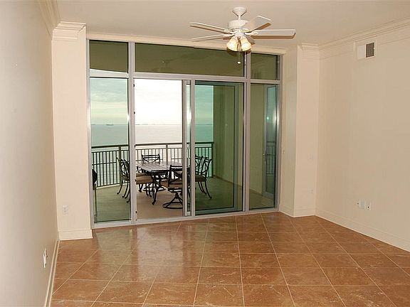 4th image of 801 E Beach Dr #1904