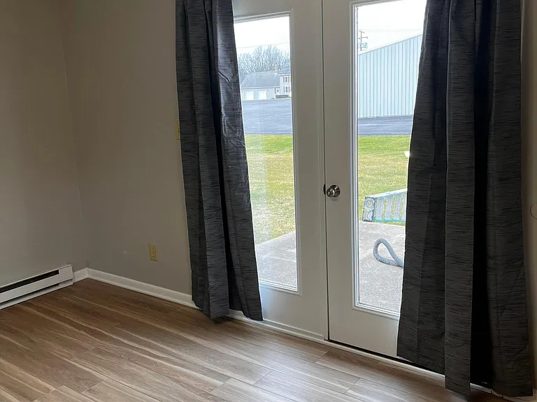new black-out curtains included