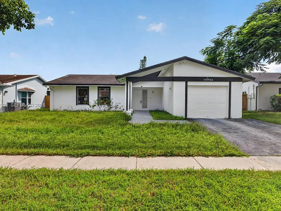 16708 SW 5th Way