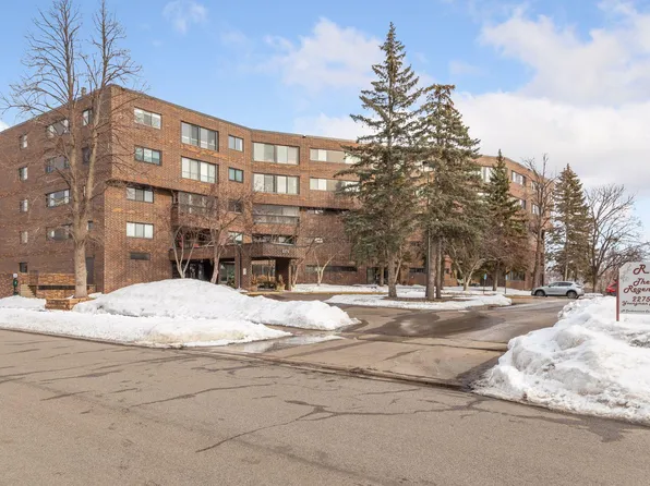 2275 Youngman Ave APT 410W, Saint Paul, MN 55116