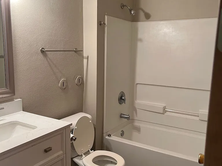 10226 Monarch Rd #2 — Photo 9