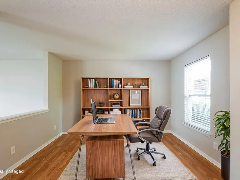 10916 Firefly Ct — Photo 15