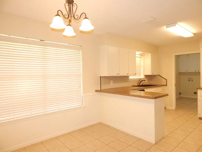 905 David Dr — Photo 12