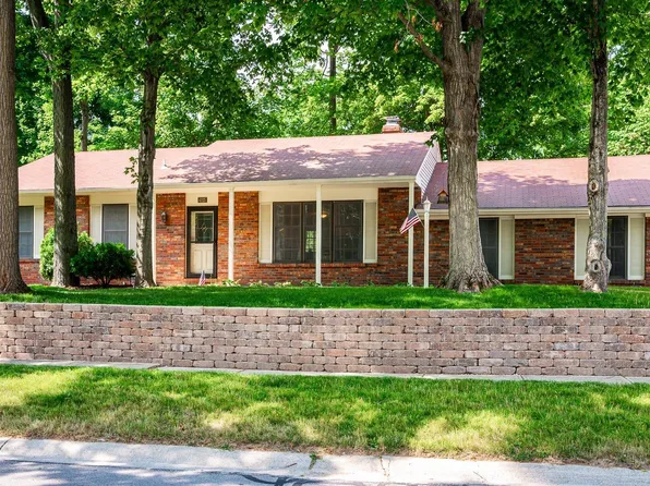 4325 Winding Way Dr, Fort Wayne, IN 46835