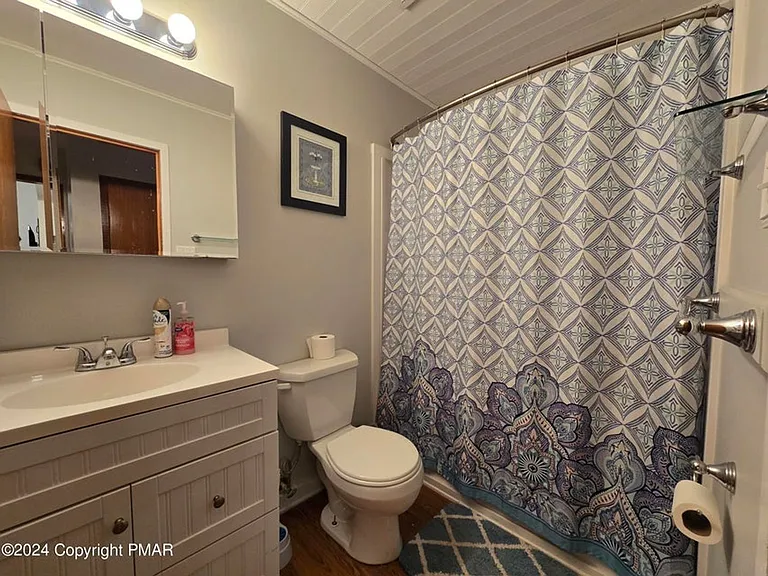 352 Hollow Rd #11 — Photo 11