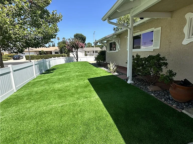 6683 Gross Ave — Photo 2