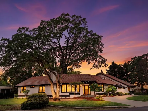 1801 Arroyo Dr, Auburn, CA 95603