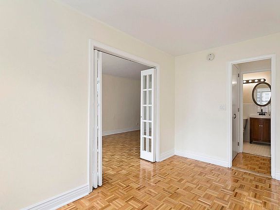 3rd image of 155 W 68th St APT 1607
