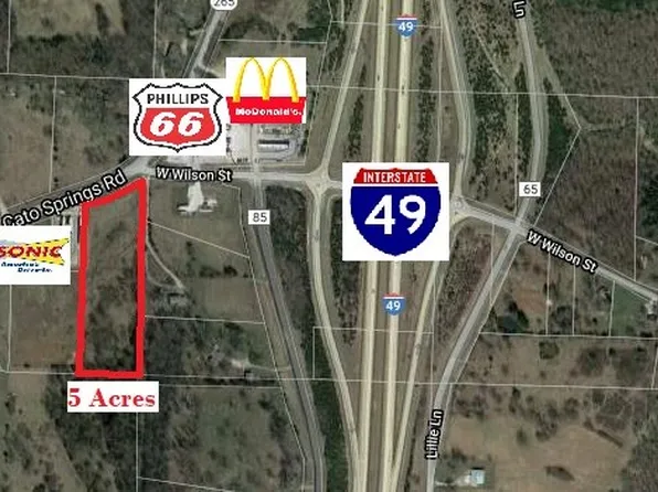 N Cato Springs Rd, Fayetteville, AR 72701