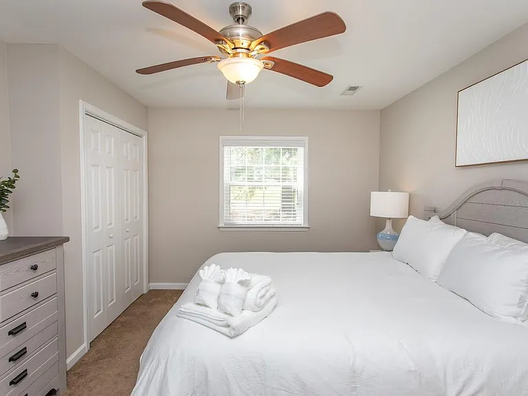 665 Tupelo Ln — Photo 24