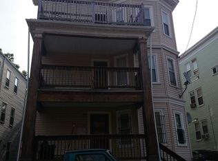 8 Train St, Dorchester, MA 02122