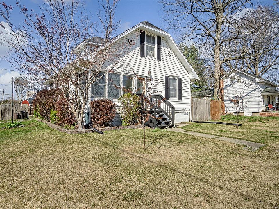 403 E Pine St, Coulterville, IL 62237 Zillow