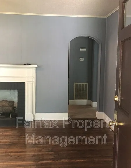 506 E Club Blvd — Photo 12