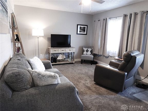 2nd image of 398 Ackerman Pl