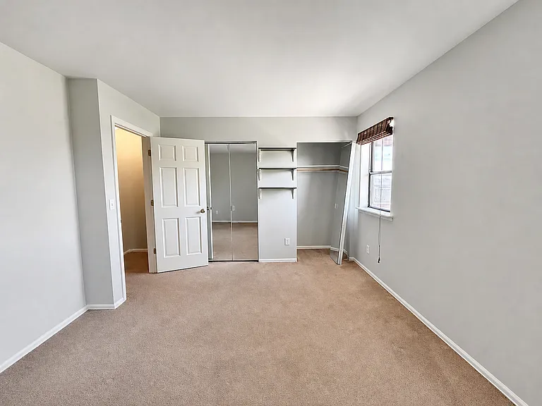 1031 Portland Pl #7 — Photo 5