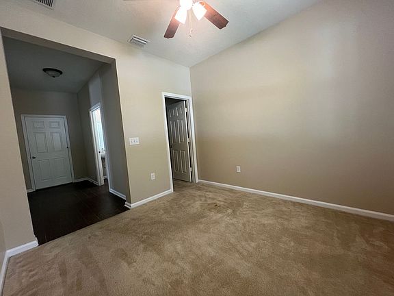 2nd image of 129 Pergola Pl