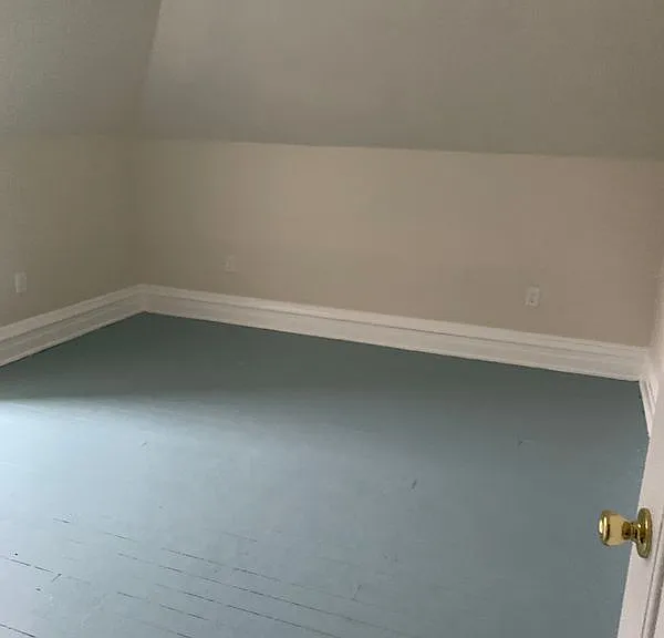 517 Seneca St #3 — Photo 11